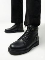 نیم بوت کمپانی - تصویر 3